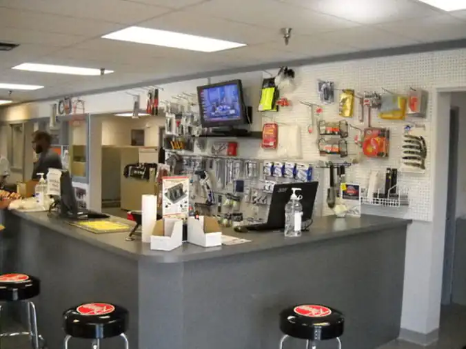 Hajoca Orlando plumbing supply service counter